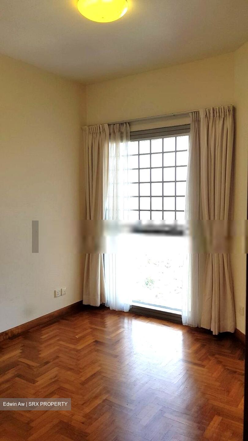 The Bayshore (D16), Condominium #403288501